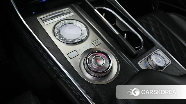 Genesis GV80 id 3911366 из Кореи 19