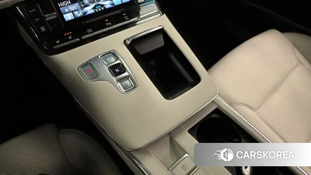 Hyundai The New Grandeur IG Hybrid id 3529114 из Кореи 19