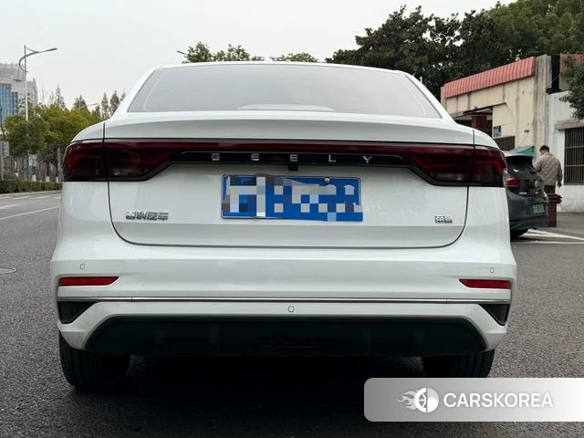Geely Automobile Emgrand id 4241383 из Китая 18