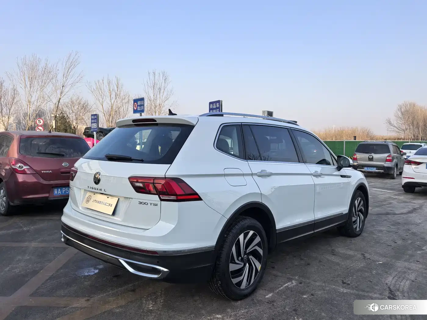 Volkswagen Tiguan L id 4599675 из Китая 9
