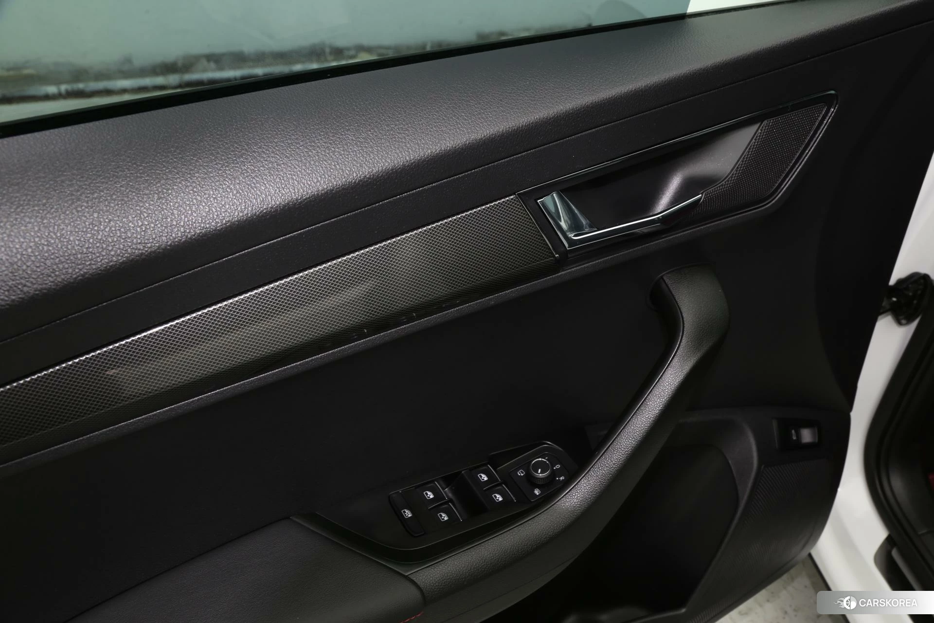 Skoda Krok id 4420863 из Китая 23