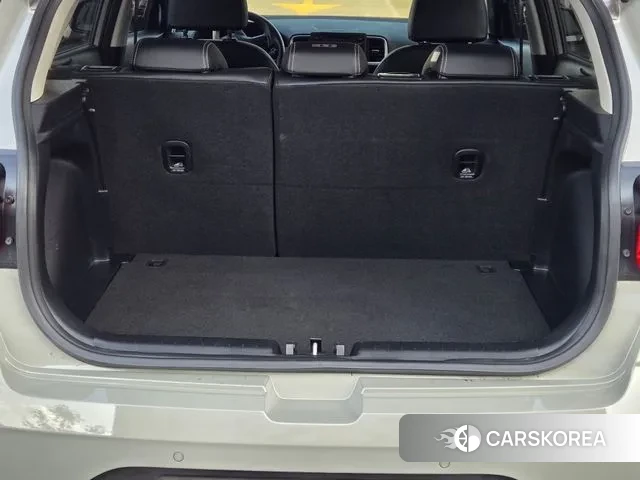 Hyundai Venue id 3703007 из Кореи 15