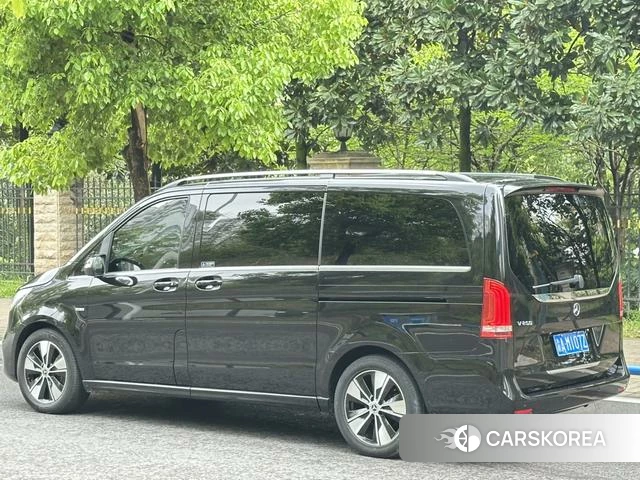 Mercedes-Benz V-class id 4278786 из Китая 12