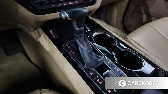 Kia The New Carnival id 3682099 из Кореи 19