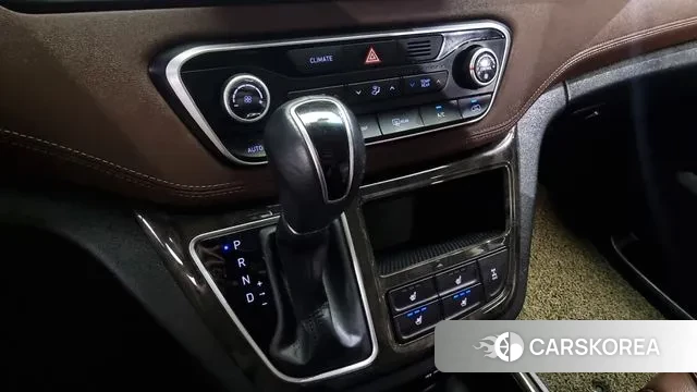 Hyundai The New Grand Starex id 3060940 из Кореи 19