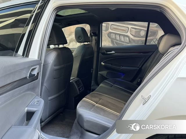 Volkswagen Golf id 4276186 из Китая 12