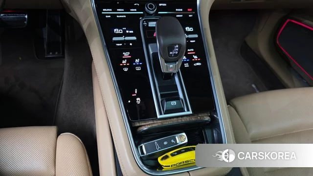 Porsche Panamera (971) id 4615279 из Кореи 33