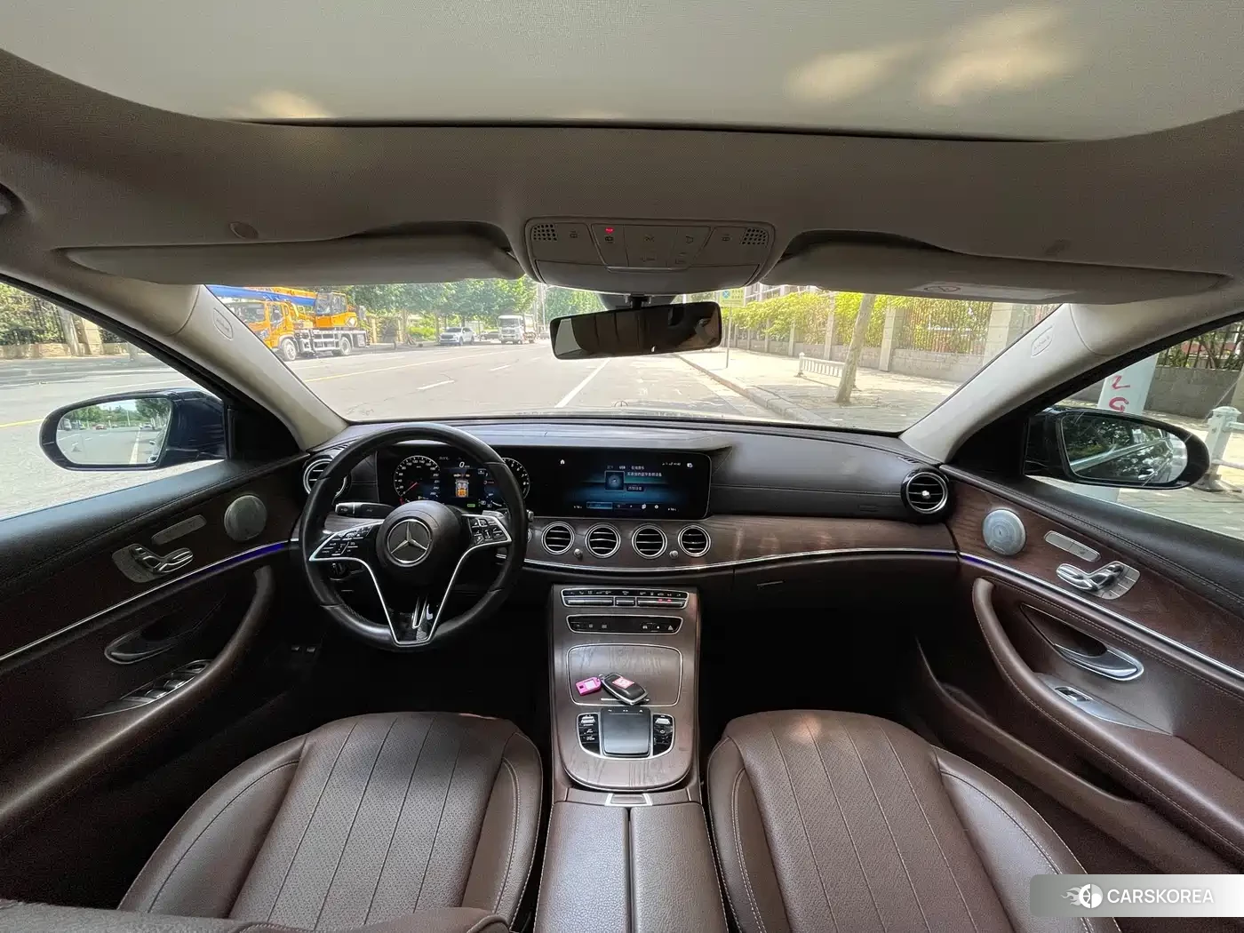 Mercedes-Benz E-class New Energy id 4576736 из Китая 9