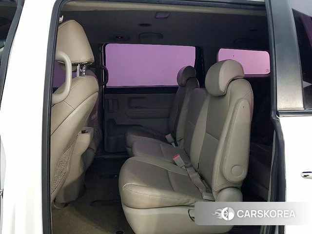 Kia The New Carnival id 4490336 из Кореи 19