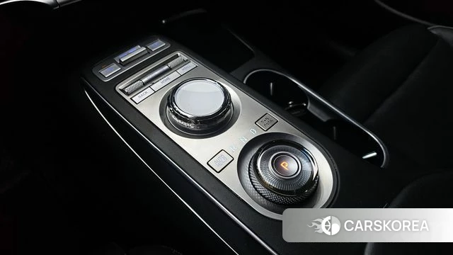 Genesis GV70 id 4224444 из Кореи 32