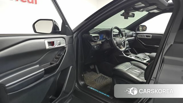 Ford Explorer 6th Generation id 4267905 из Кореи 32