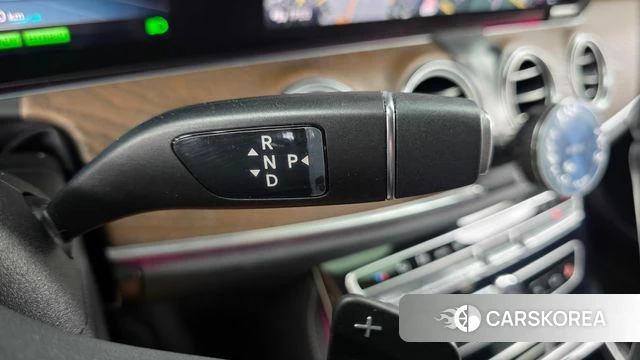 Mercedes-Benz E-Class W213 id 4573970 из Кореи 32