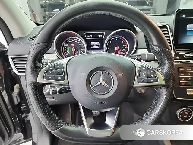 Mercedes-Benz GLE - Class W166 id 4417434 из Кореи 19