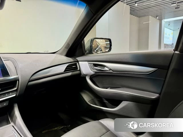 Cadillac CT5 id 3902029 из Китая 29