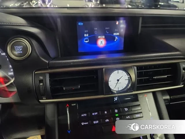 Lexus New IS300 id 3536163 из Кореи 17