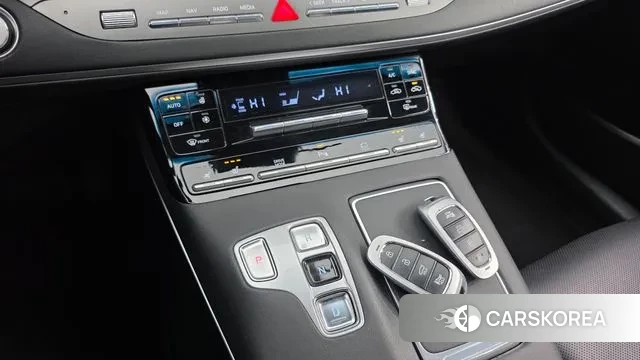 Hyundai The New Grandeur IG id 3473941 из Кореи 19