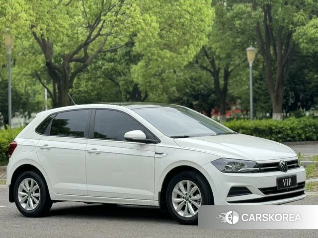 Volkswagen Polo id 4359108 из Китая 16
