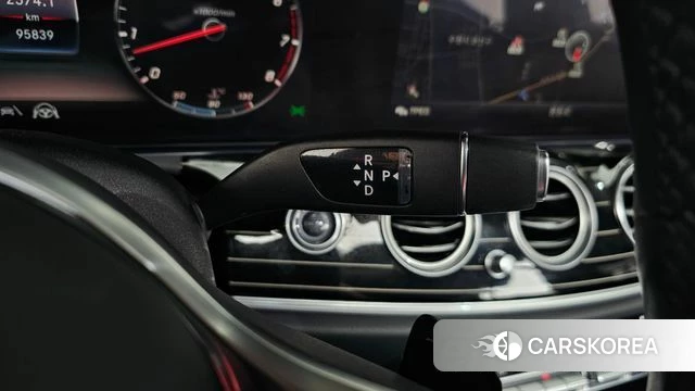 Mercedes-Benz E-Class W213 id 4344854 из Кореи 35