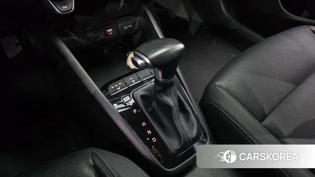 Kia Stonic id 3778984 из Кореи 19