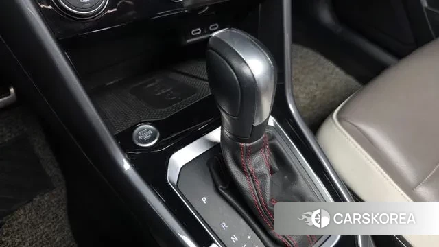 Volkswagen T-Roc id 3620931 из Кореи 19