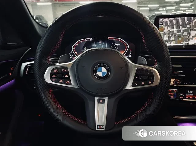 BMW 5 Series (G30) id 3620446 из Кореи 19