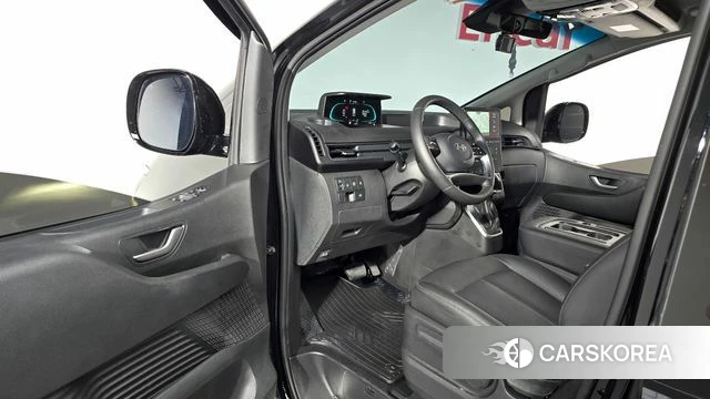 Hyundai Staria id 4474458 из Кореи 30