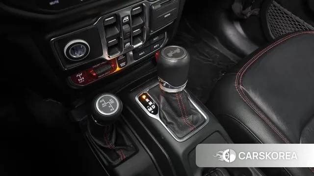 Jeep Wrangler (JL) id 3671426 из Кореи 19