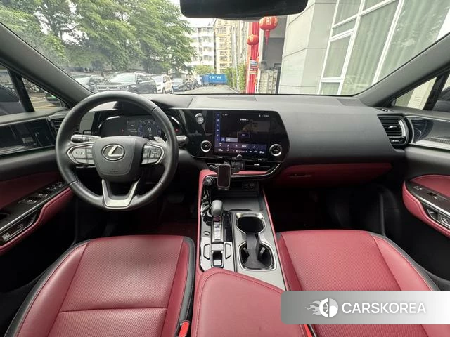 Lexus NX id 4277250 из Китая 16