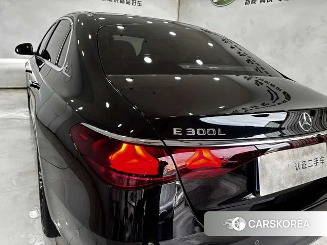 Mercedes-Benz E-class id 4300211 из Китая 31