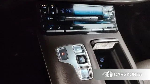 Hyundai The New Grandeur IG id 3396111 из Кореи 19