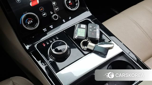 Land Rover Range Rover Velar id 4465677 из Кореи 19