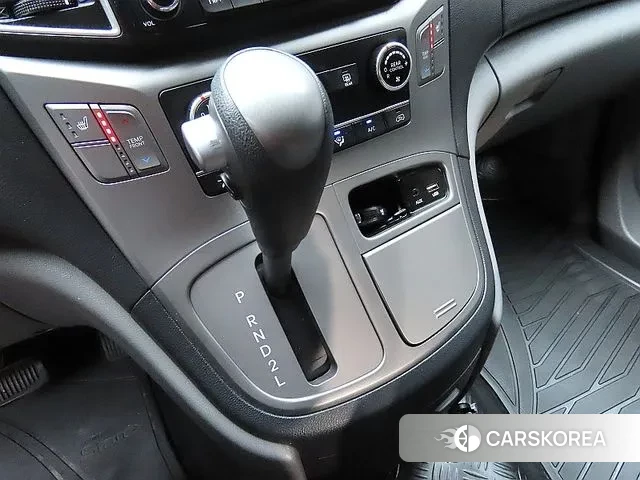 Hyundai The New Grand Starex id 3601977 из Кореи 19