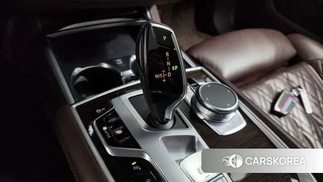 BMW 7 Series (G11) id 3368354 из Кореи 19