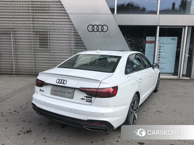 Audi A4L id 4260492 из Китая 14
