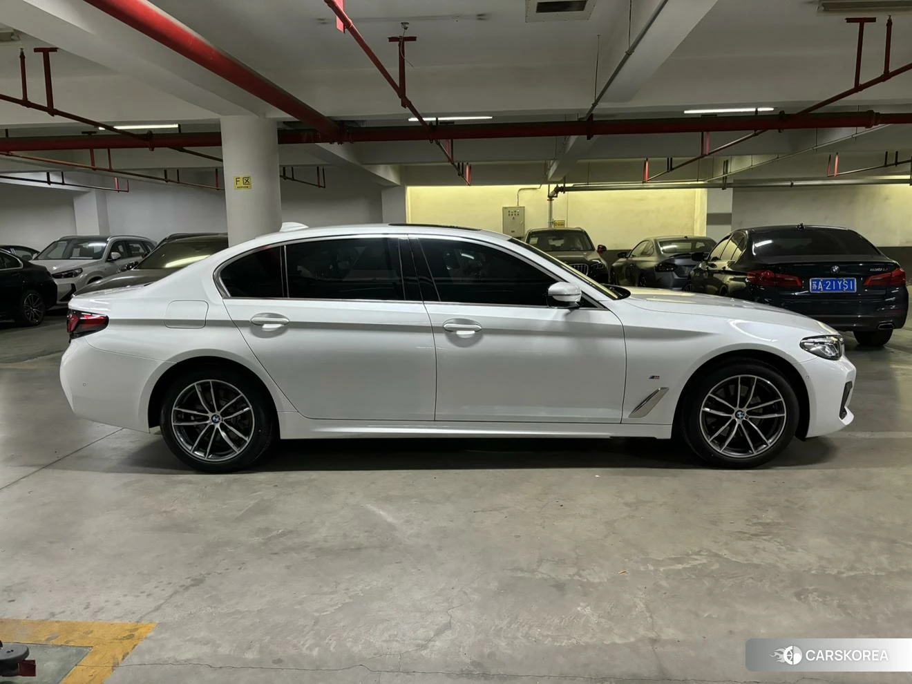 BMW 5 series id 4453888 из Китая 9