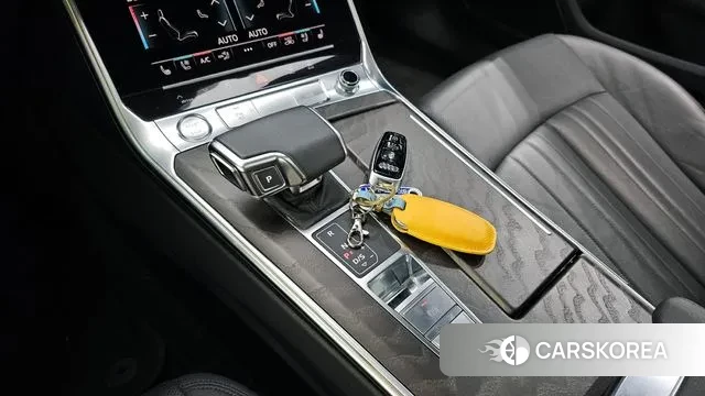 Audi A6 (C8) id 3008886 из Кореи 19