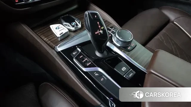 BMW 5 Series (G30) id 3622645 из Кореи 19