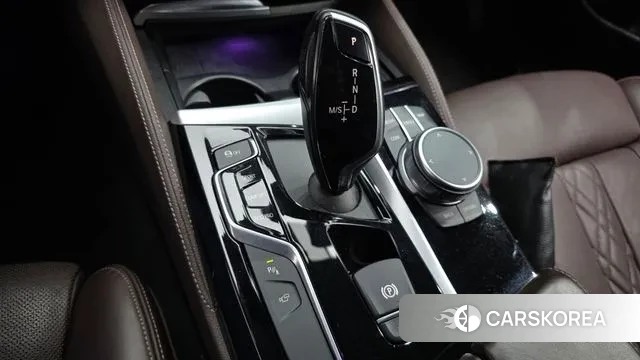 BMW 5 Series (G30) id 3520002 из Кореи 19