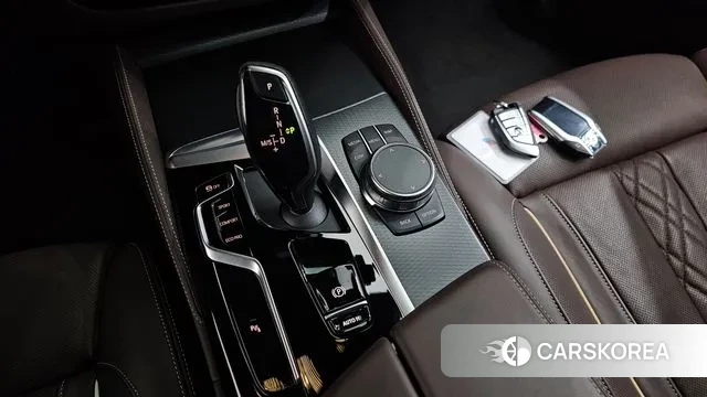 BMW 5 Series (G30) id 3482885 из Кореи 19