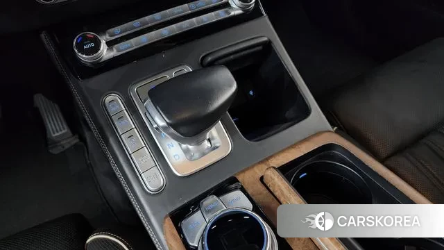 Genesis G90 id 3616964 из Кореи 19