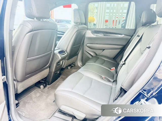 Cadillac XT6 id 3908467 из Китая 24