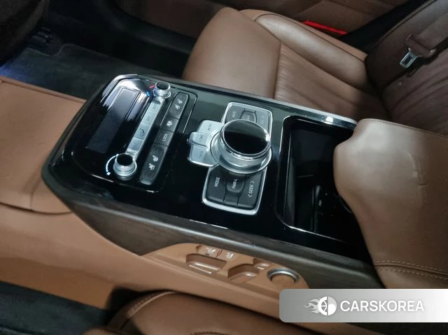 Genesis G90 id 4310432 из Кореи 12