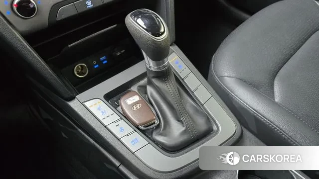 Hyundai Avante AD id 3449854 из Кореи 19