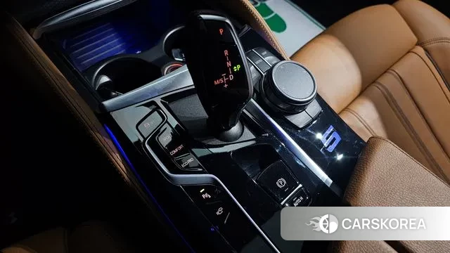 BMW 5 Series (G30) id 3395076 из Кореи 19