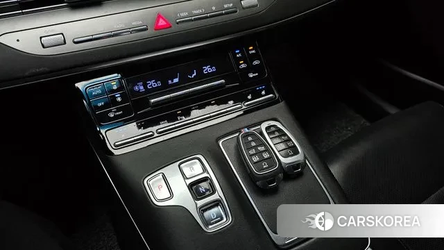 Hyundai The New Grandeur IG id 3778328 из Кореи 19