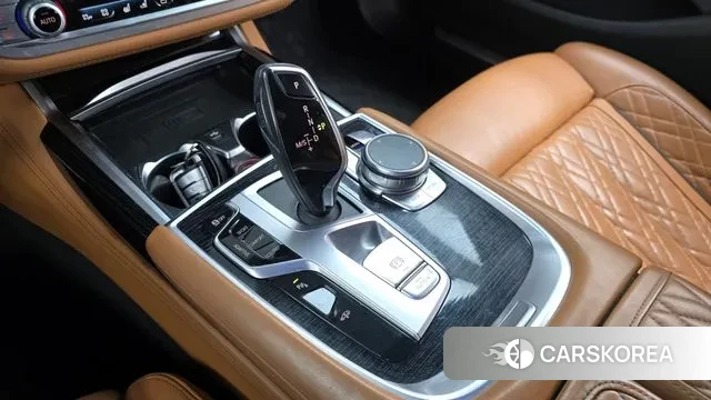 BMW 7 Series (G11) id 3444683 из Кореи 19