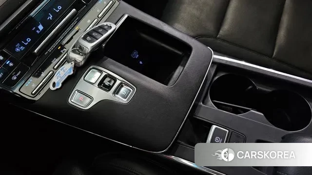 Hyundai The New Grandeur IG Hybrid id 3282969 из Кореи 19