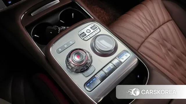 Genesis G90 (RS4) id 3739379 из Кореи 19