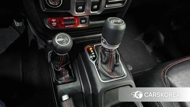 Jeep Wrangler (JL) id 3861244 из Кореи 19