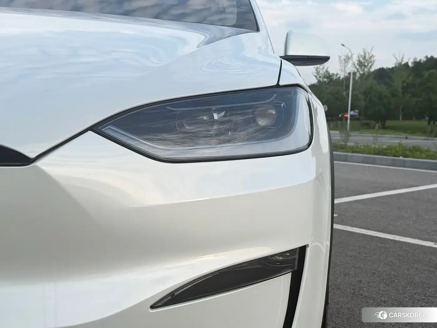 Tesla Model X id 4545634 из Китая 32